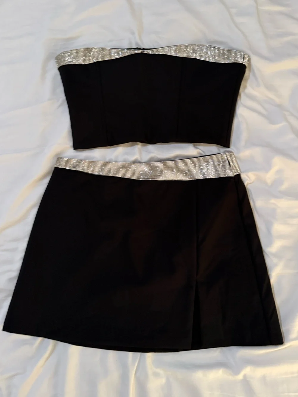 White Fox Two-Piece Black Strapless Set with Silver Rhinestone Trim_4
